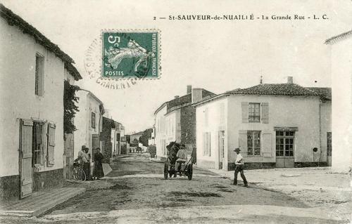 Saint-Sauveur-d'Aunis - La Grande-Rue. Marais poitevin