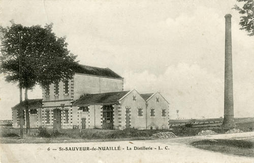 Saint-Sauveur-d'Aunis - La distillerie. Marais poitevin