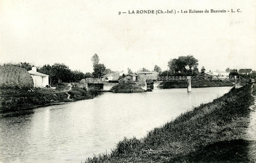 La Ronde - Les Ecluses de Bazoin. Marais poitevin
