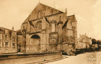 3988 Benet - Belle Eglise du XVe siècle. Marais poitevin 
