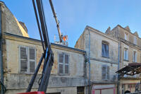 15691 Fontenay-le-Comte - Démolition de maisons anciennes rue des loges 