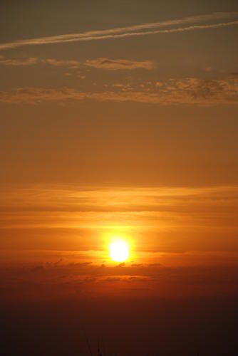 Couché de soleil sur le Port du Pavé. Marais poitevin