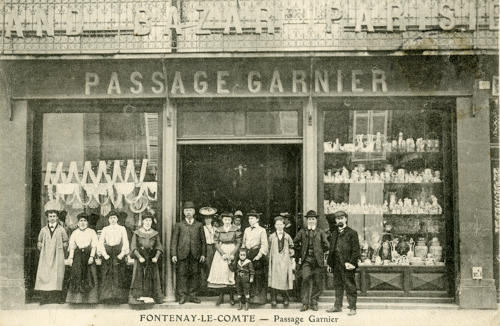 Fontenay-le-Comte – Le Passage Garnier. Marais poitevin