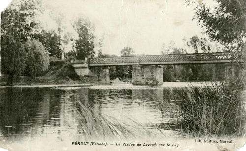 Péault – Le Viaduc de Lavaud sur le Lay