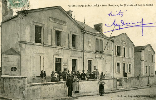 Charron – Les Postes, la Mairie et les écoles