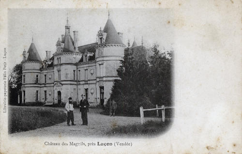 Château des Magnils-Reigniers près de Luçon
