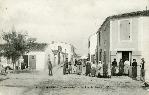 Charron – La Rue du Port