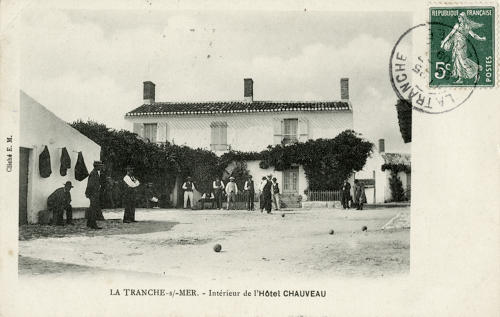 La Tranche-sur-Mer, intérieur de l'Hôtel Chauveau.