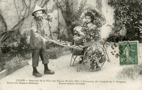 Luçon – Souvenir de la Fête des fleurs. 28 juin 1914, à l'occasion de l'arrivée du 1er Dragon.
