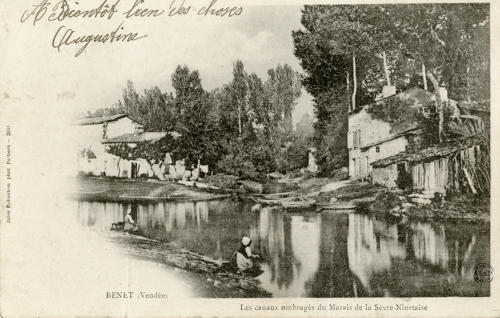 Benet - Les canaux ombragés du Marais de la Sèvre niortaise. Marais poitevin