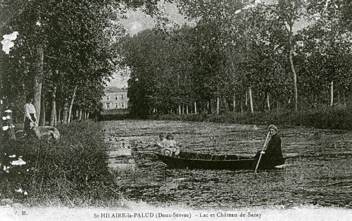 Saint-Hilaire-la-Palud - Lac et Château de Sazay. Marais poitevin
