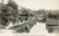 1352 Fontenay-le-Comte - La Rivière et le Pont des Sardines 