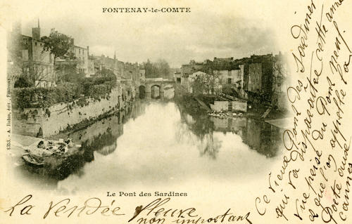 Fontenay-le-Comte - Le Pont des Sardines. Marais poitevin