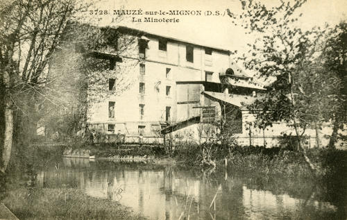 Mauzé-sur-le-Mignon - La Minoterie. Marais poitevin