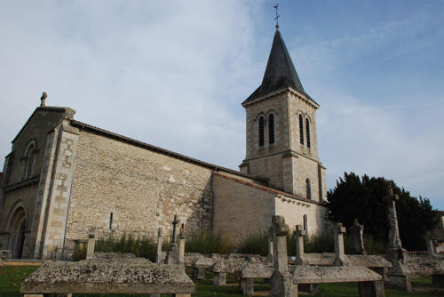 L'église d"Amuré - Marais poitevin