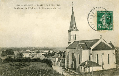 Le Gué de Velluire - La Chevet de l'Eglise et la panorama du Gué. Marais poitevin