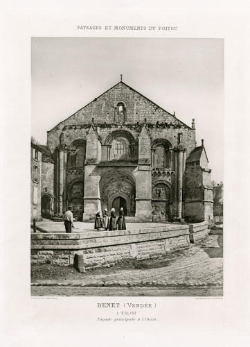 Benet - Facade principale de l'Eglise. Marais poitevin