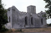 4051 Esnandes - L'église fortifiée. Marais poitevin 