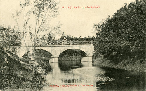 Vix - Le Pont du Contrebooth. Marais poitevin