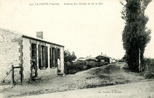 La Faute-sur-Mer - Avenue des Chalets et de la Mer