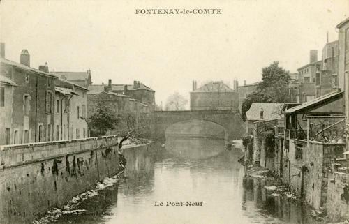 Fontenay-le-Comte - Le Pont Neuf
