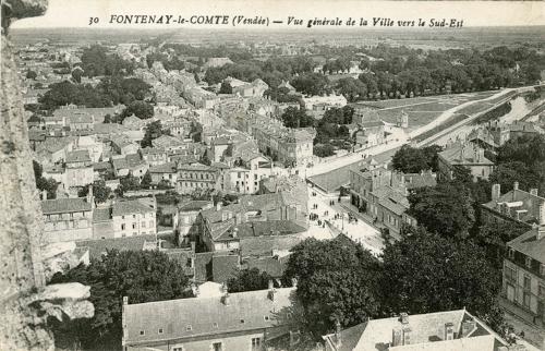 Fontenay-le-Comte - Vue générale de la ville vers le Sud-Est