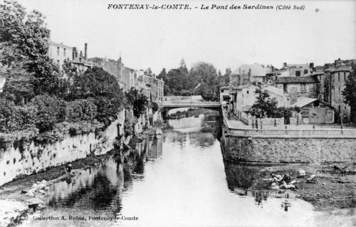 Fontenay-le-Comte - Le Pont des Sardines (Côté Sud)