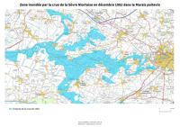 13636 Zone inondée par la crue de la Sèvre niortaise en décembre 1982 dans le Marais poitevin 