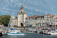 14891 Le Vieux Port et la Porte de la Grosse Horloge de la Rochelle 