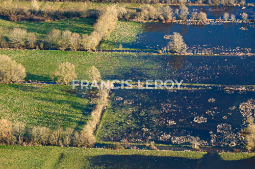 Parcelles inondées, vue aérienne - La Bretonnière-la-Claye (85)