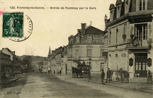 Fontenay-le-Comte : Entrée de Fontenay par la gare