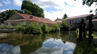 15457 Le moulin à eau et la Maison de la Meunerie à Nieul-sur-l'Autise (85) 